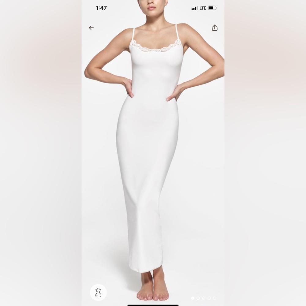 NWT - SKIMS FITS EVERYBODY LACE LONG SLIP
DRESS